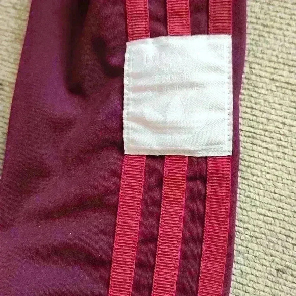 adidas Pants - Adidas 3 Stripes Women’s Maroon Leggings